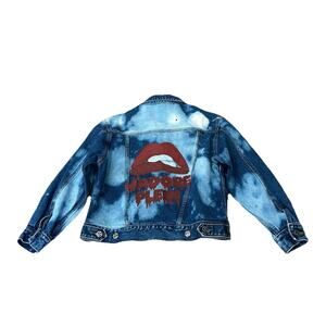 Vintage Quanli Denim Jacket Bleach Wash Hand Painted Lips J’Adore Plein Y2K -